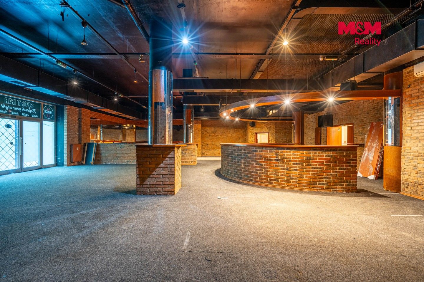 Obchodní prostory, Trnkovo náměstí, Praha, 324 m² - 2