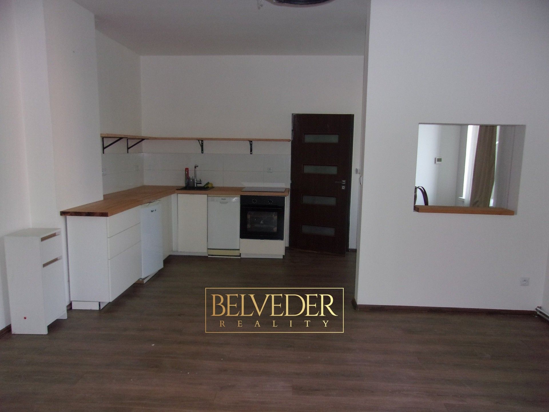 2+kk, Komenského, Novosedlice, 54 m² - 2