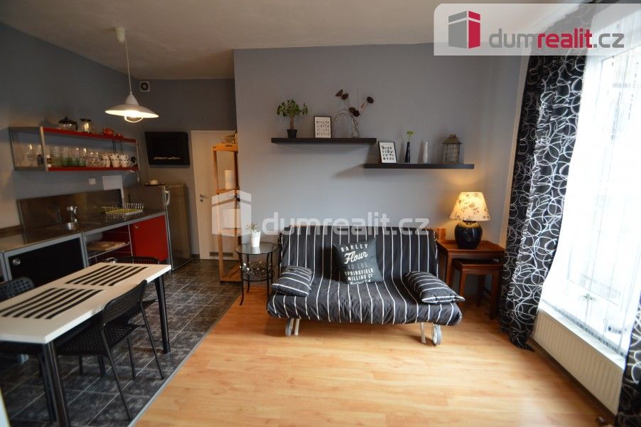 1+kk, Na Hřebenkách, Praha, 52 m²