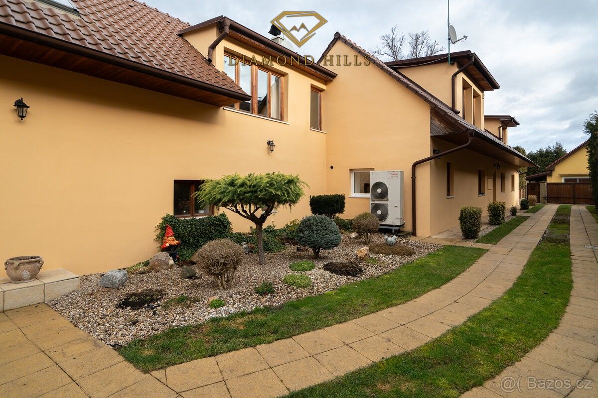 Prodej rodinný dům - Kostelec nad Černými Lesy, 281 63