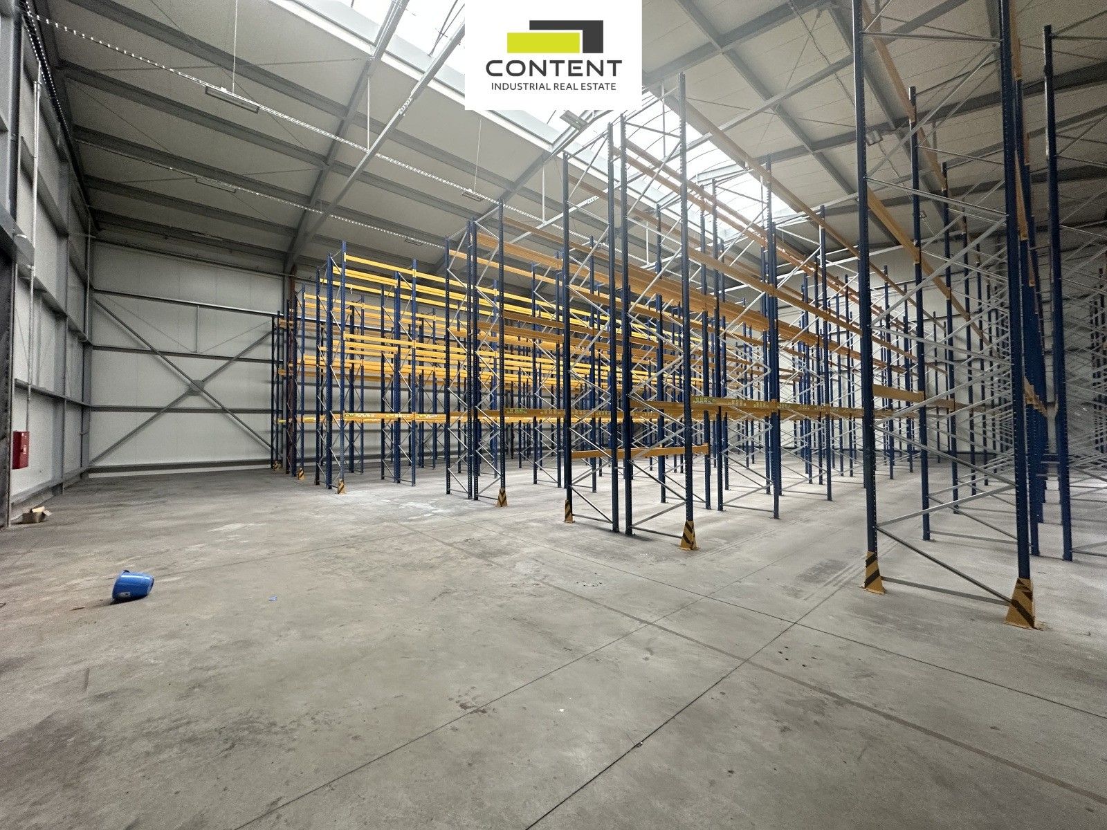 Pronájem výrobní prostory - Dubno, 5 668 m²