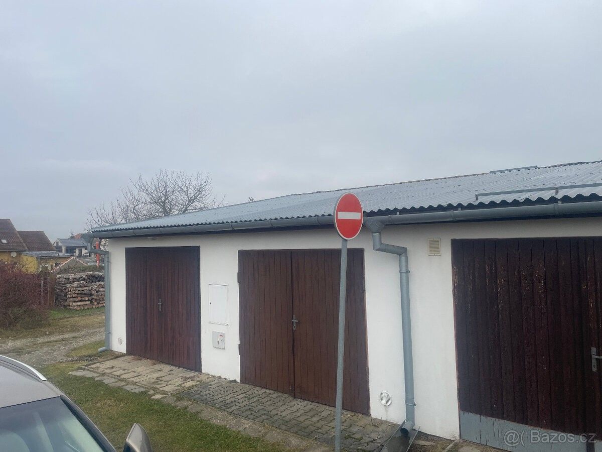 Garáže, Jaroměřice nad Rokytnou, 675 51