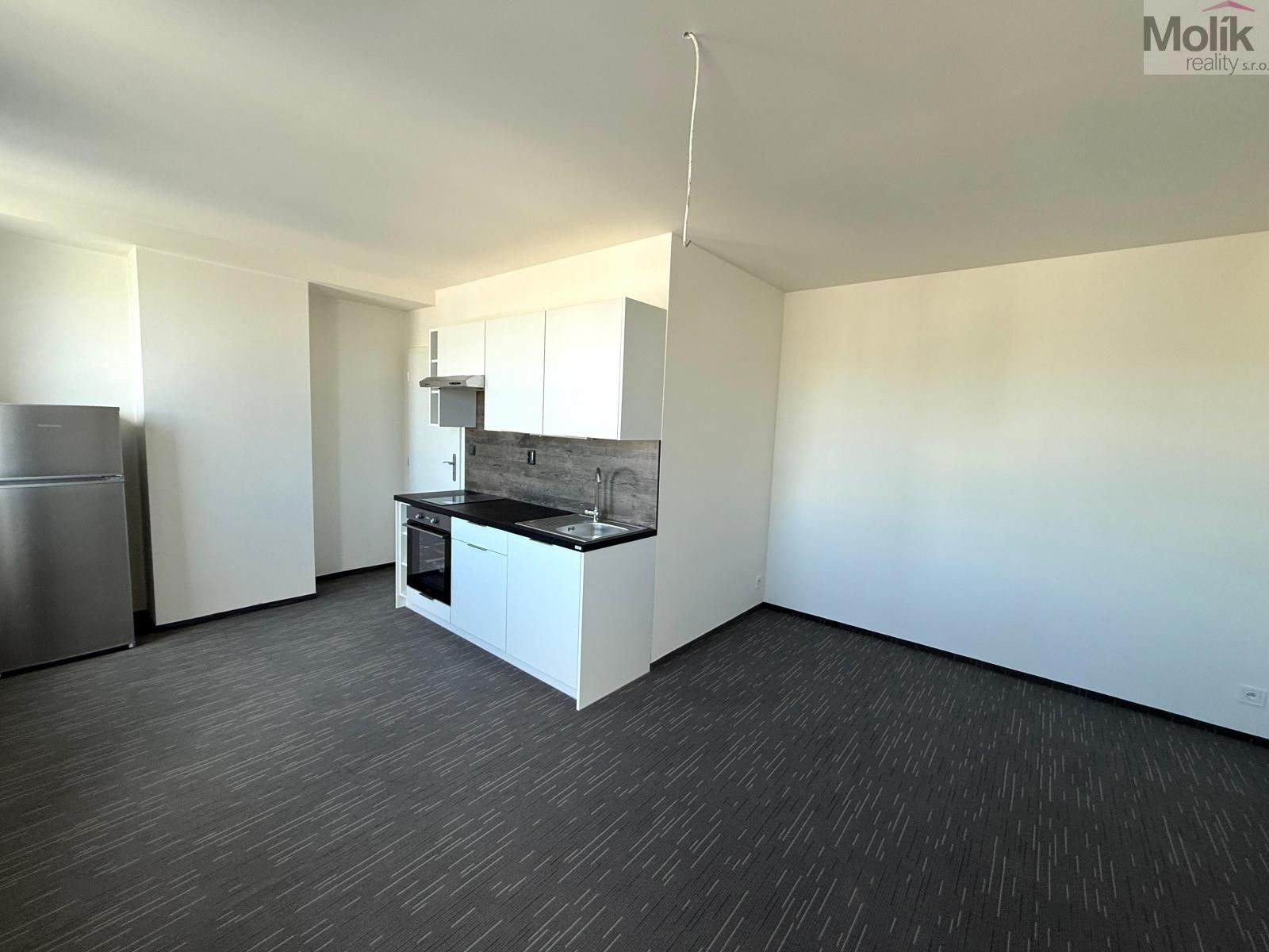 Byt 1+kk · 26 m² · Žižkovo náměstí, Chomutov - 4