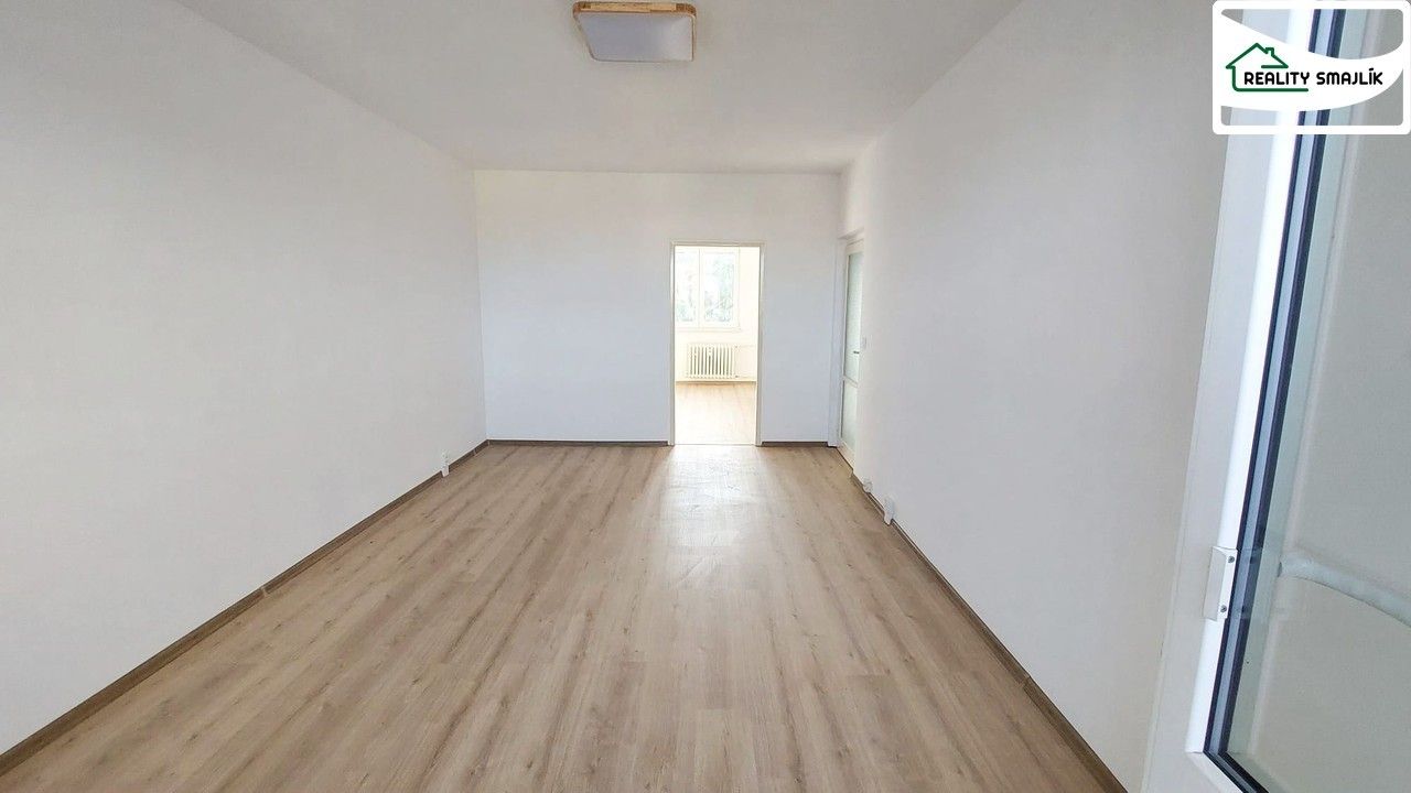 Byt 2+1 · 50 m² · Osvobození 1257, Cheb - 4