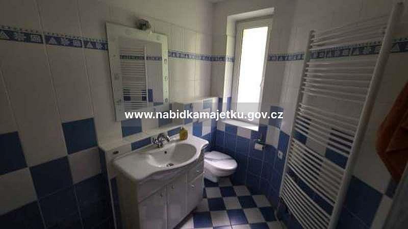 Prodej rodinný dům - Zlín, 340 m² - 5