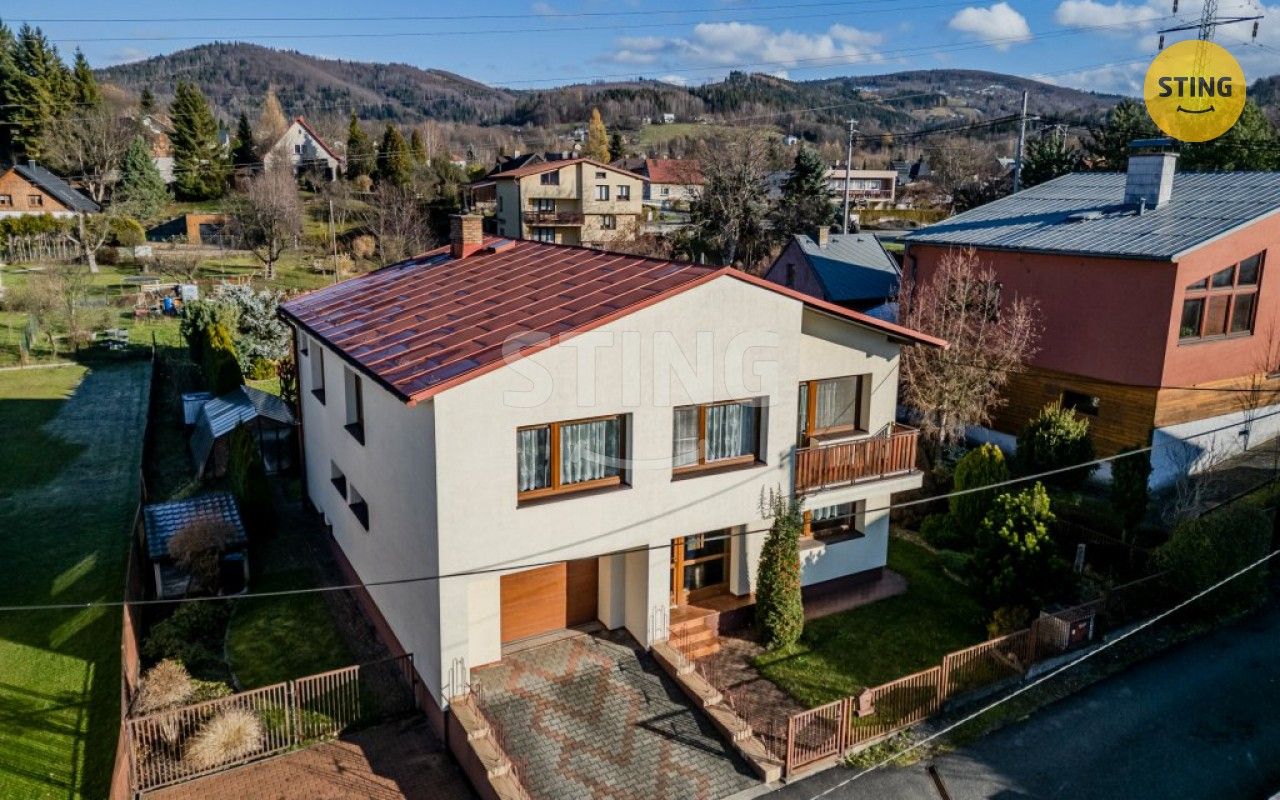 Rodinné domy, Bystřice, 220 m²