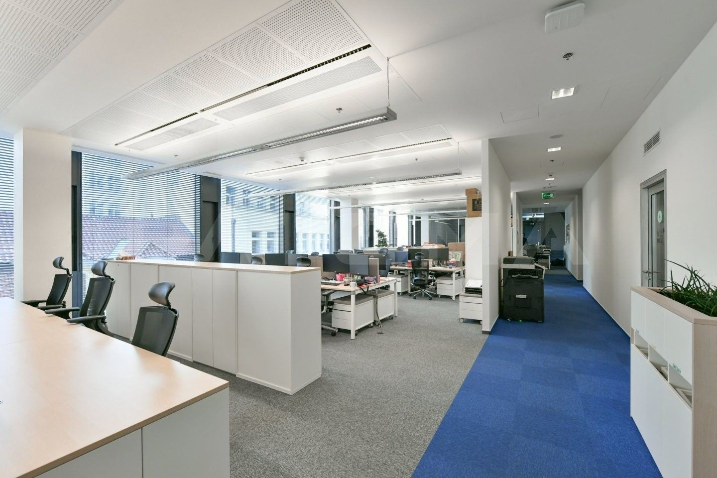 Pronájem kancelář - Purkyňova, Praha, 664 m²