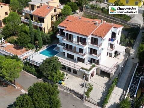 Byty, 987 66, Zahraničí