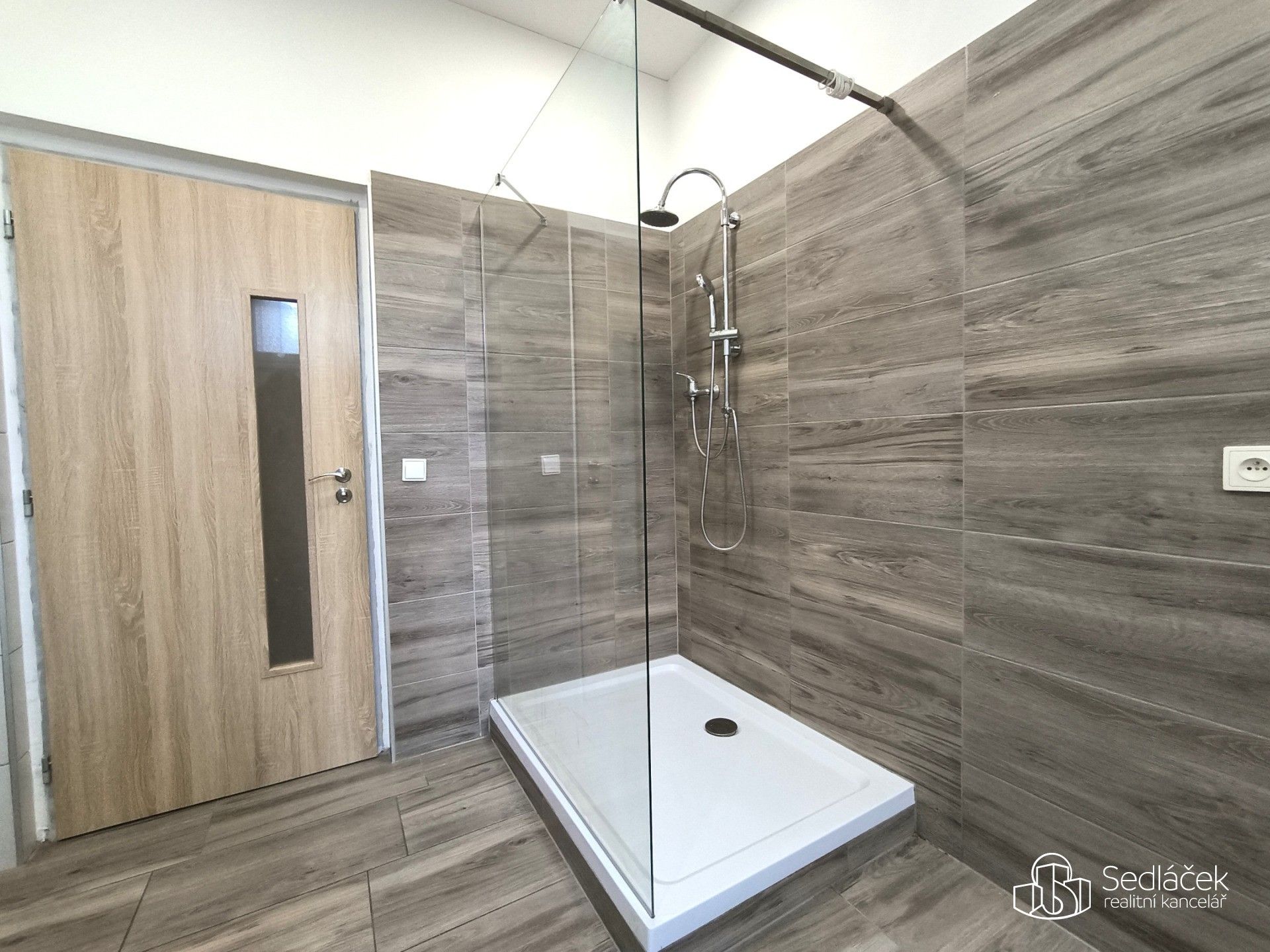 Pronájem byt 3+1 - Nádražní, Sokolov, 100 m²