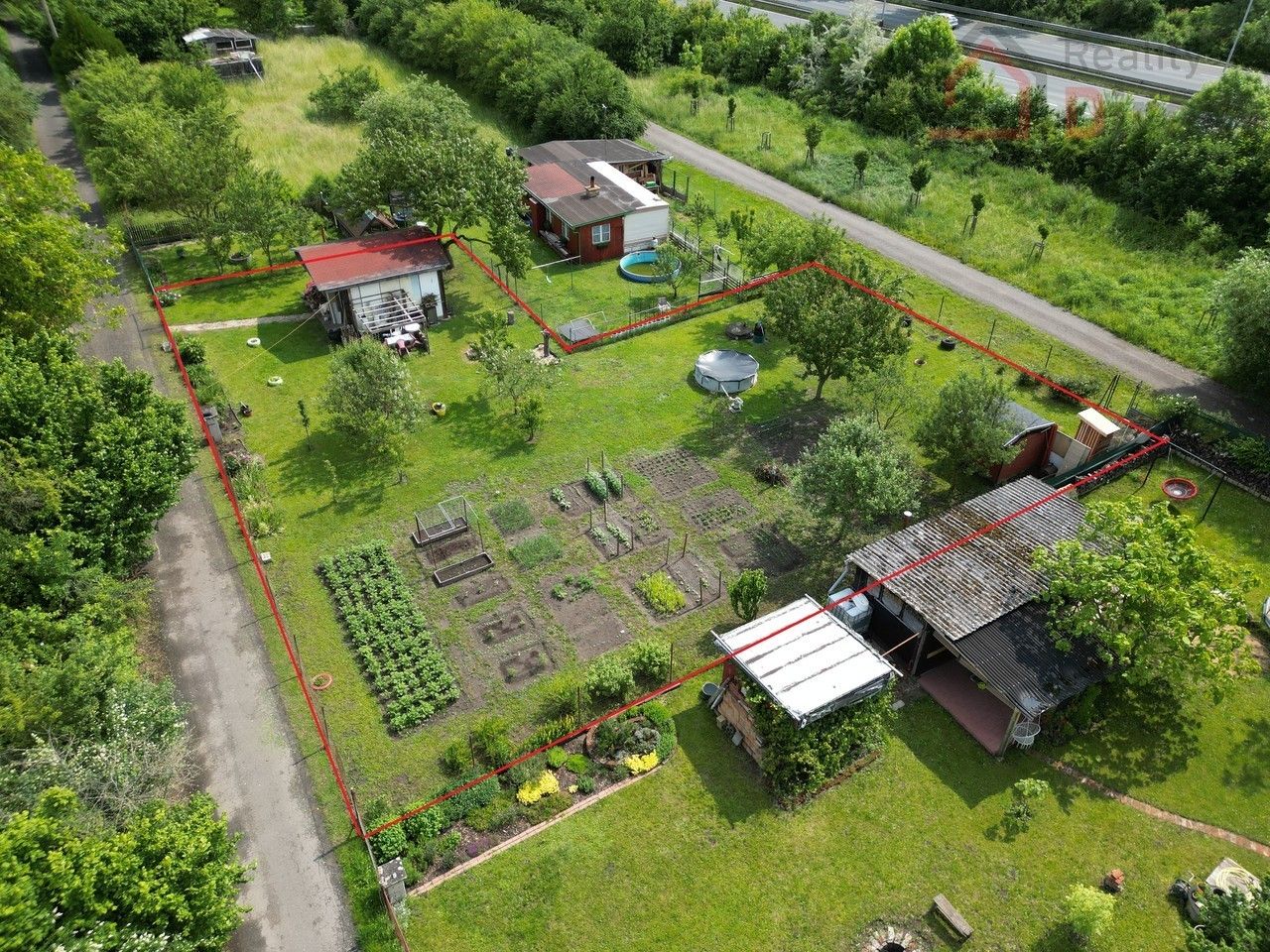 Zahrady, Vedlejší, Mladá Boleslav, 957 m²