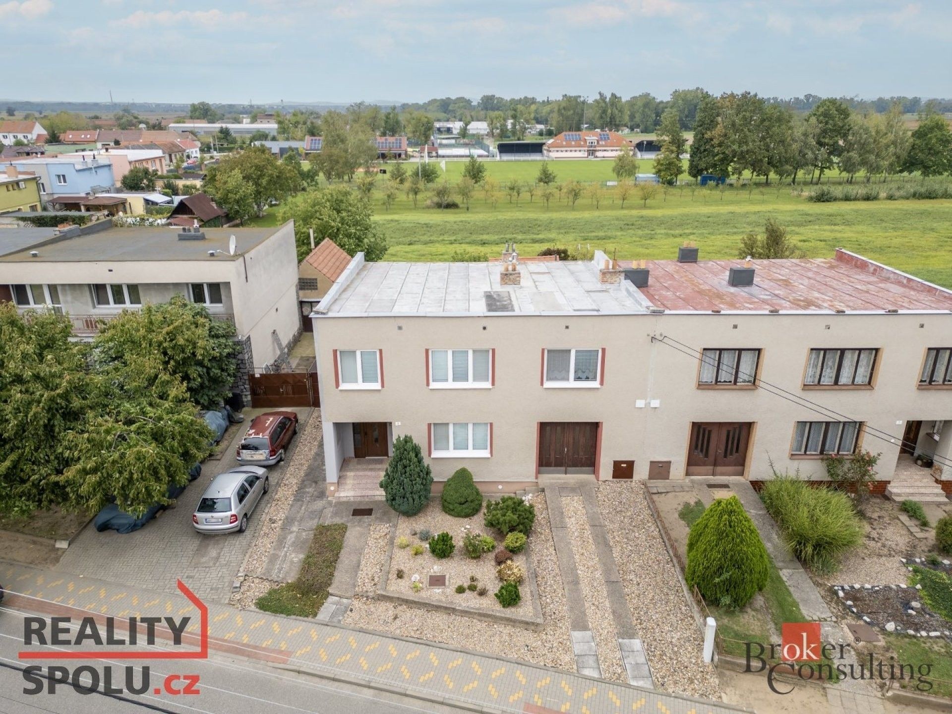 Prodej rodinný dům - Pionýrská, Kostice, 299 m²
