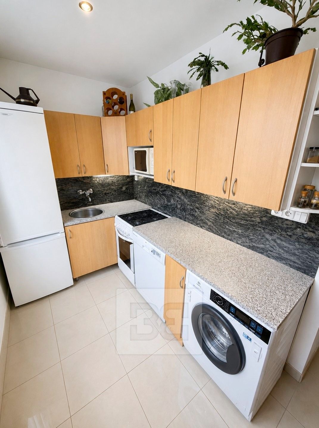 4+1, Zárubova, Praha, 85 m² - 2