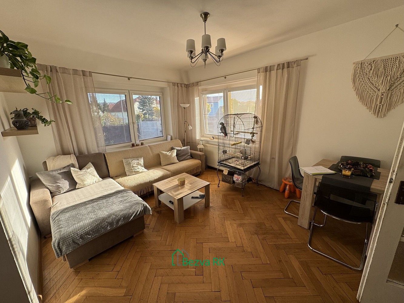 Rodinné domy, Pod Hájem, Králův Dvůr, okres Beroun, 270 m² - 2