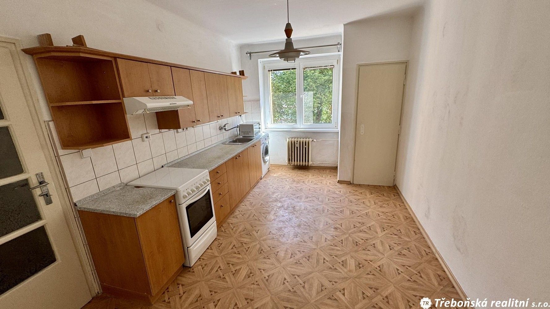 Prodej byt 2+1 - Třeboň - Třeboň II, okres Jindřichův Hradec, Jihočeský kraj, 52 m² - 1