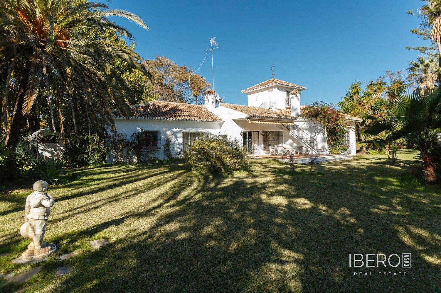Prodej rodinný dům - Guadalmina Baja, ES, 446 m² - 2
