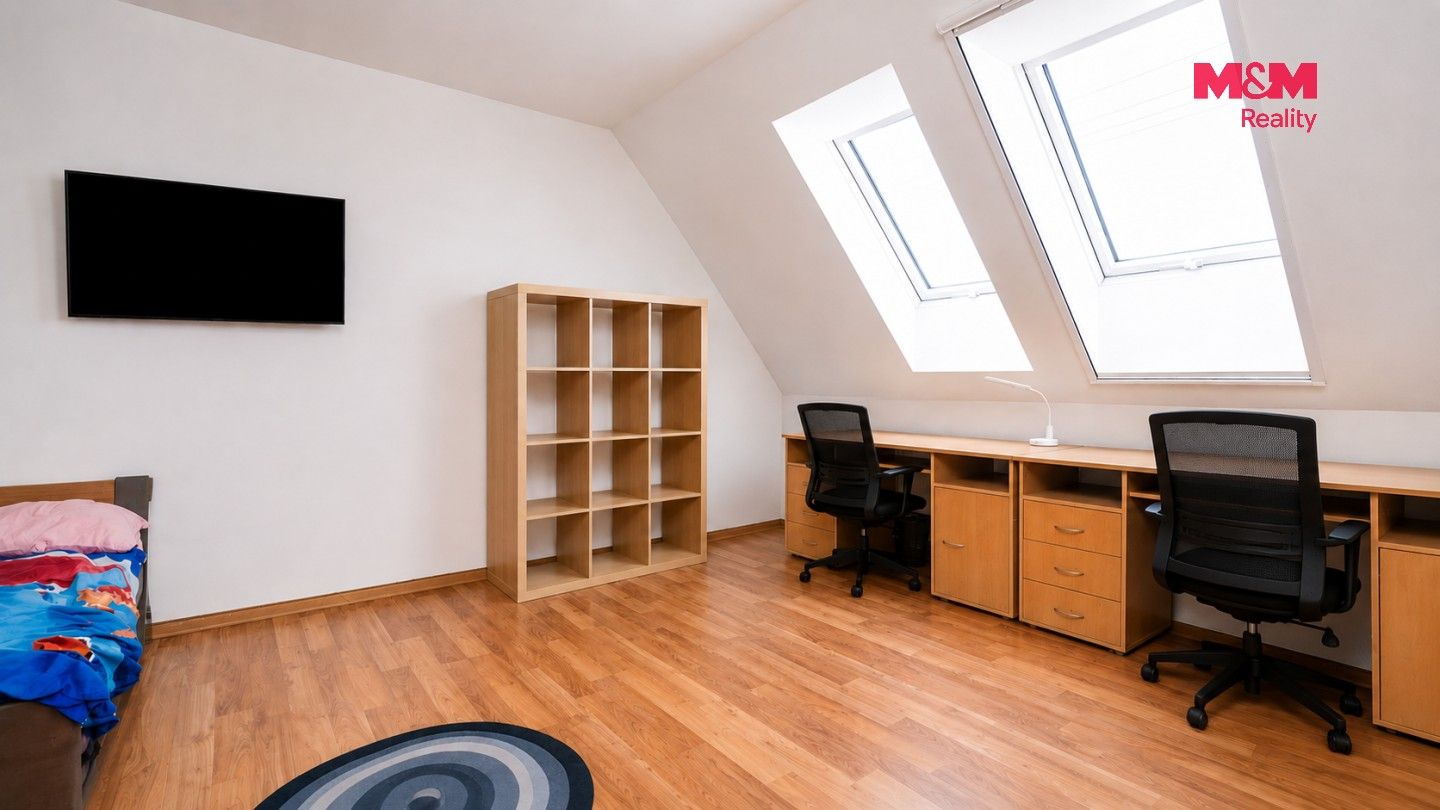 Prodej byt 3+1 - Mírová, Milovice, 93 m² - 5