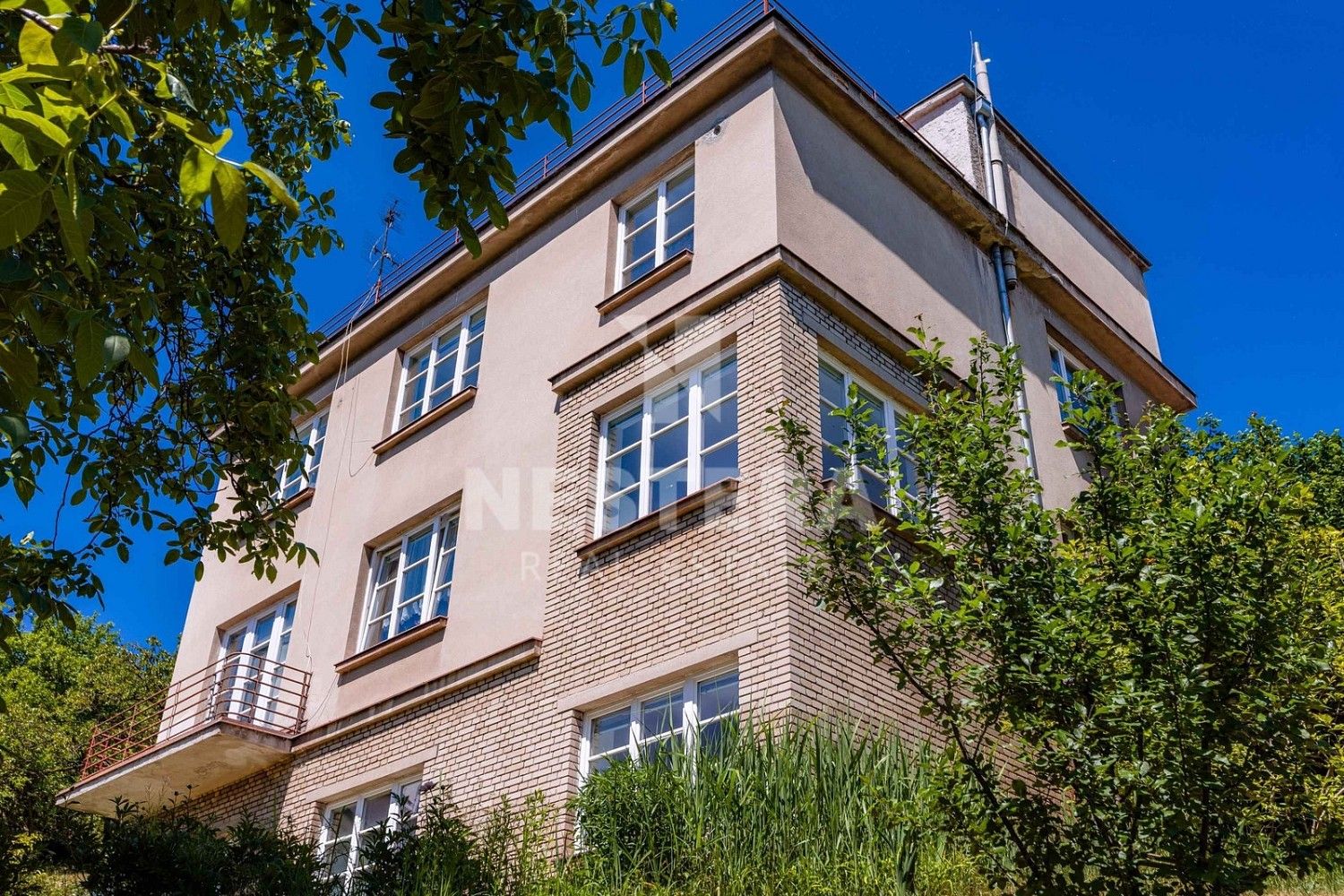 Činžovní dům · 397 m² · Praha - Smíchov, okres Praha 5, Hlavní město Praha - 4