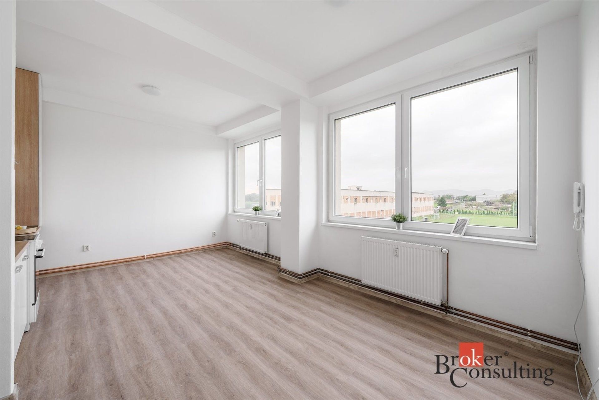 Byt 2+kk · 57 m² · Mlékojedy - 3