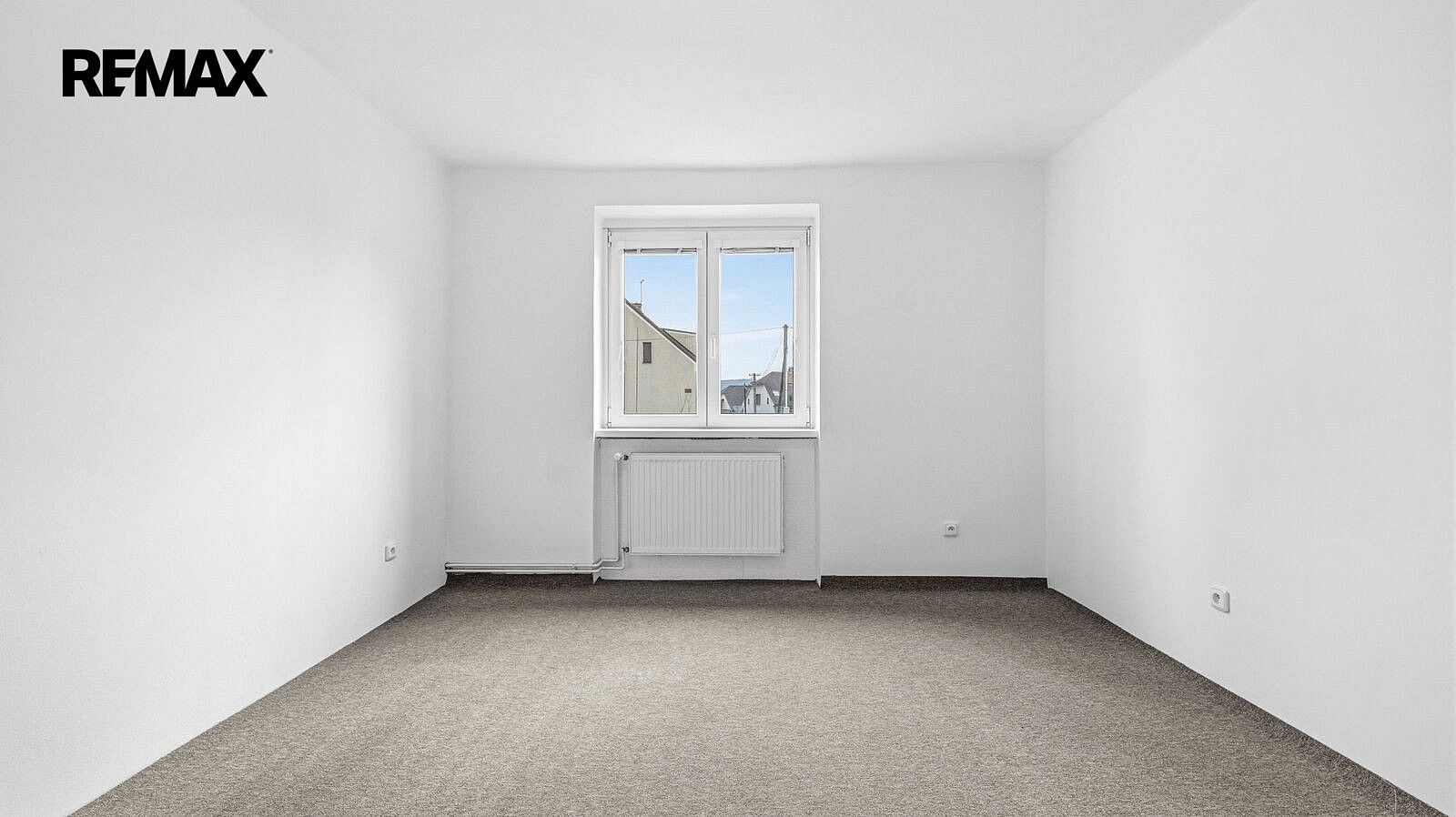 Prodej byt 2+1 - Dolní Bousov, okres Mladá Boleslav, Středočeský kraj, 61 m² - 1