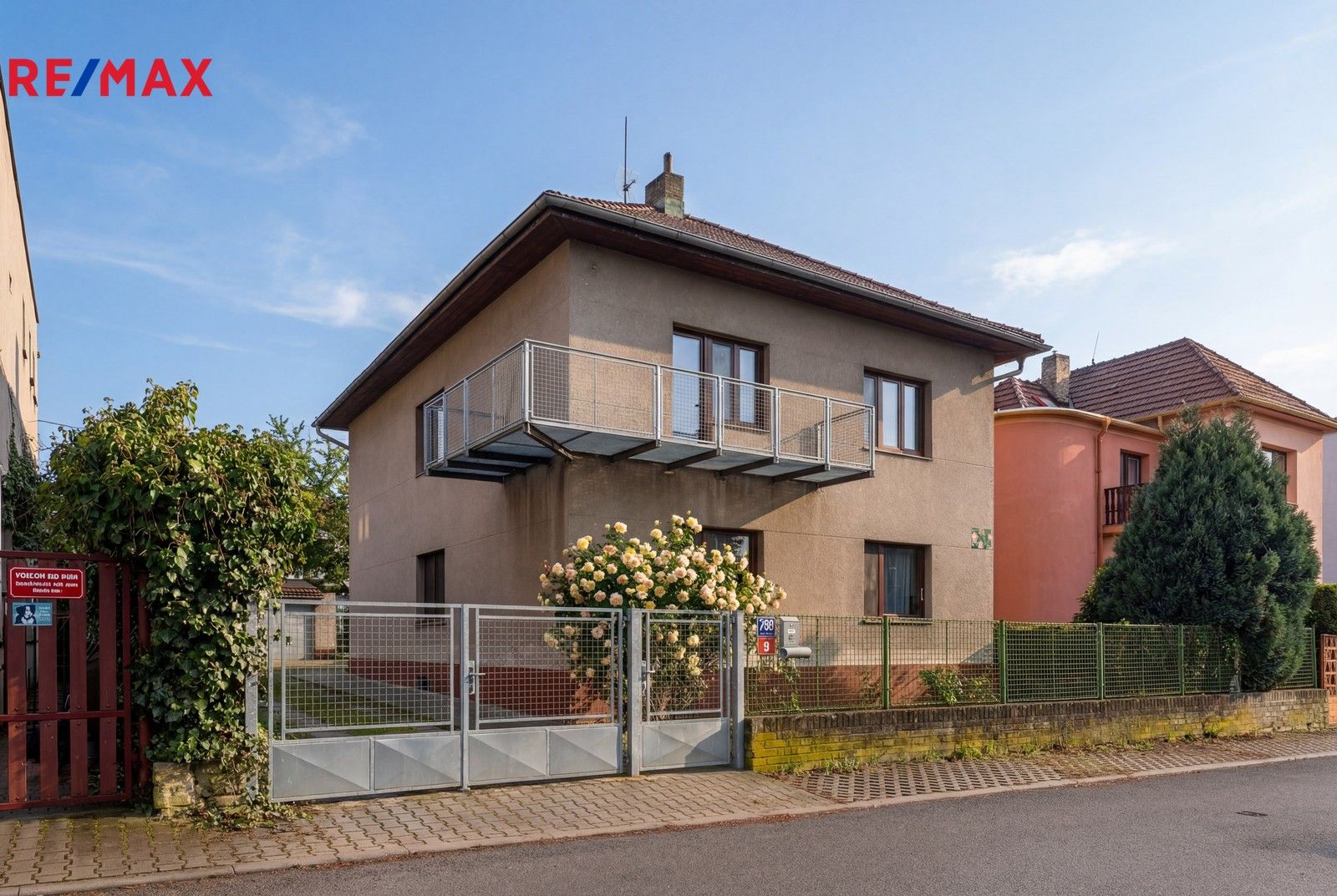 Rodinné domy, V Čekale 368, Hostivice, 202 m²