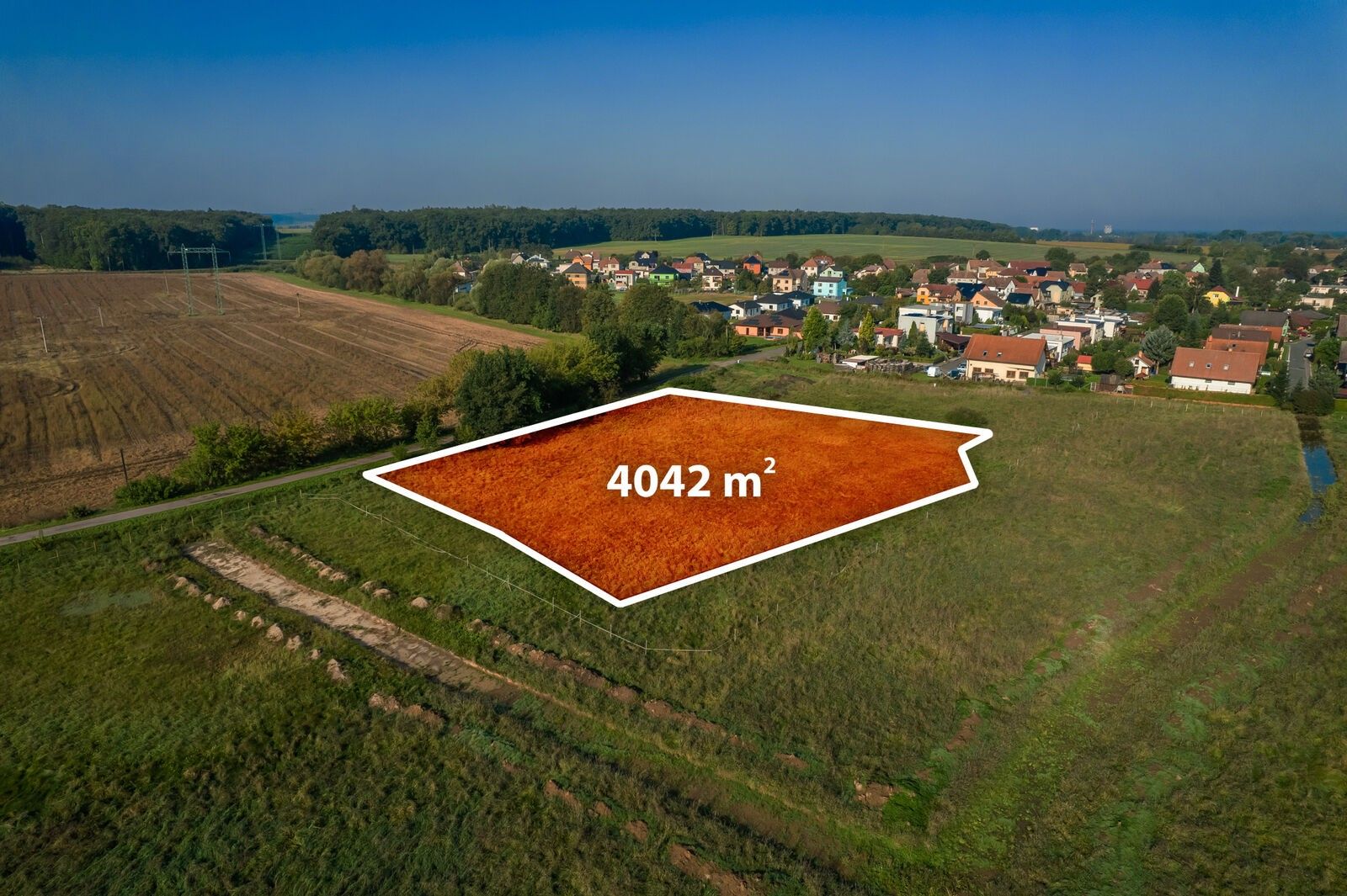Prodej pozemek pro bydlení - Valy, 4 042 m²