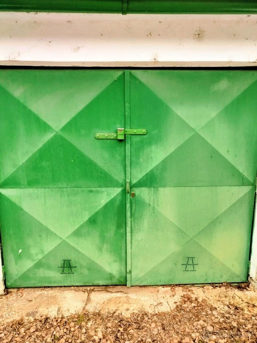 Prodej garáž - Mladá Boleslav, 293 01