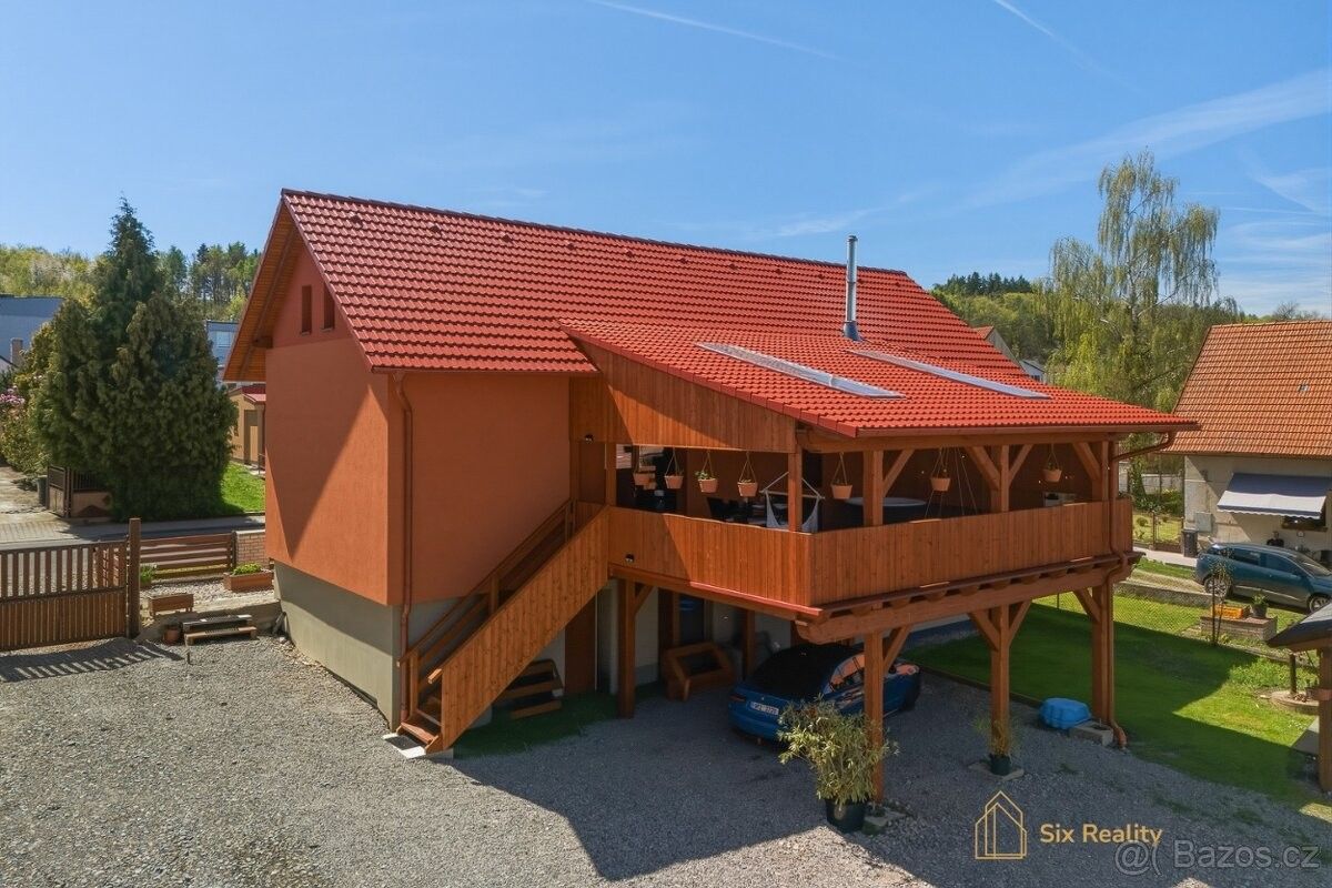 Rodinné domy, Petrovice u Rakovníka, 270 35 - 1