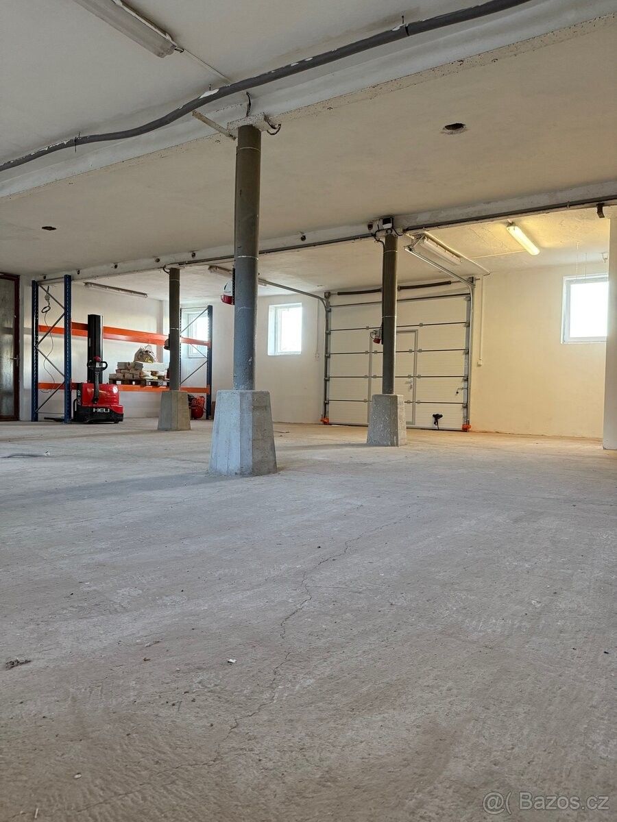 Sklady, Mladá Boleslav, 293 01