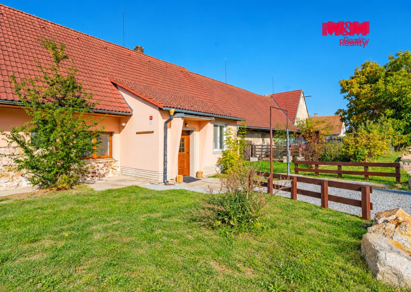 Prodej rodinný dům - Byňov, Nové Hrady, 370 m² - 5