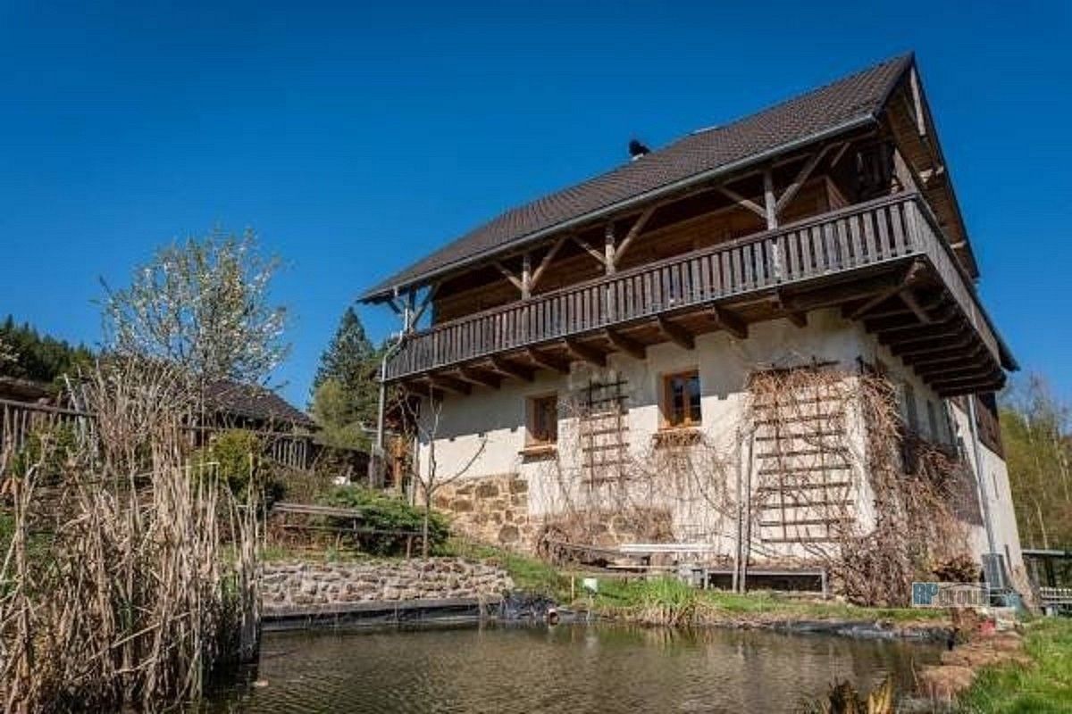 Rodinné domy, Vlachovo Březí - Horní Kožlí, okres Prachatice, Jihočeský kraj, 340 m² - 1
