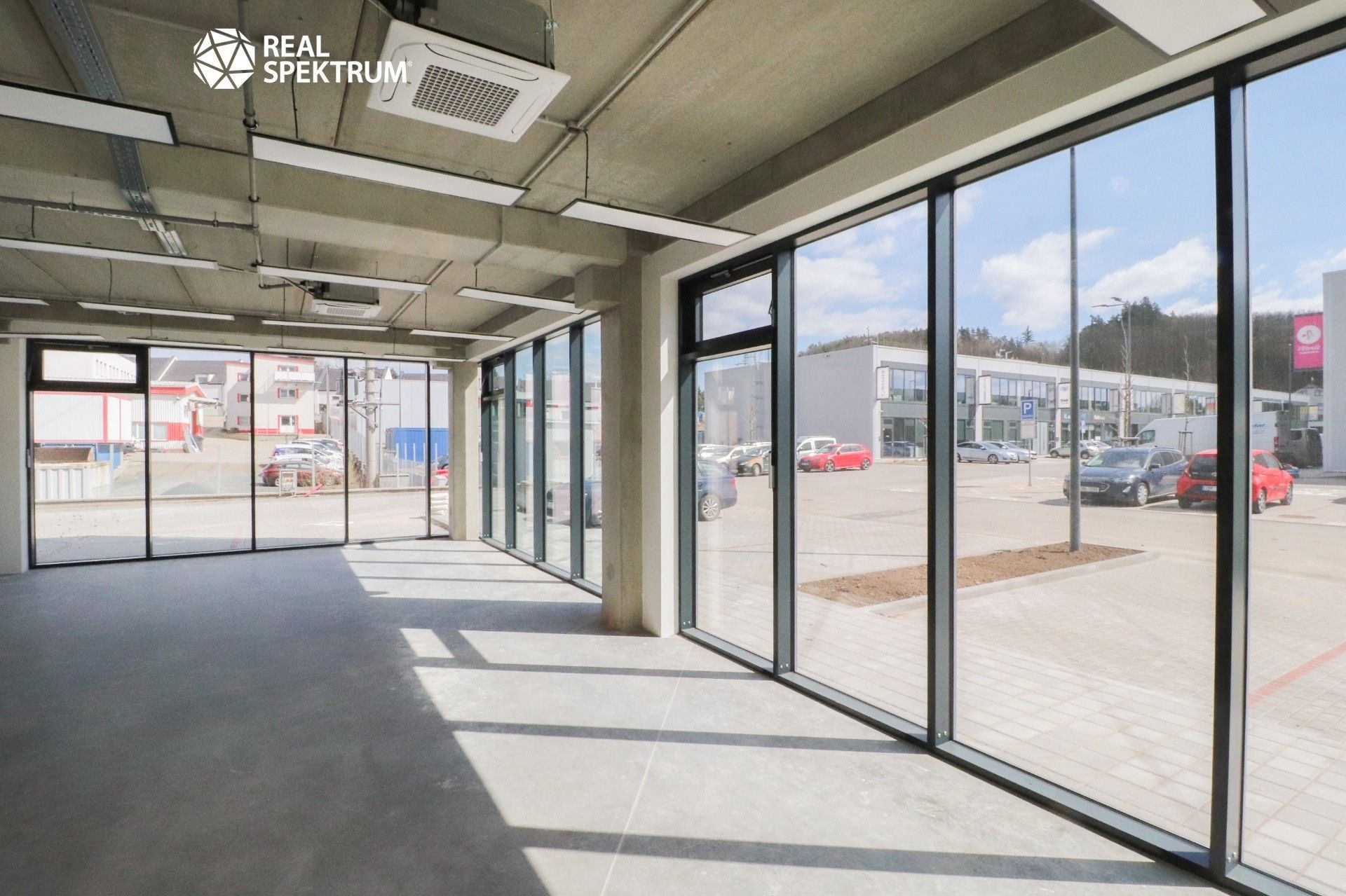 Pronájem sklad - Hradecká, Brno, 452 m²