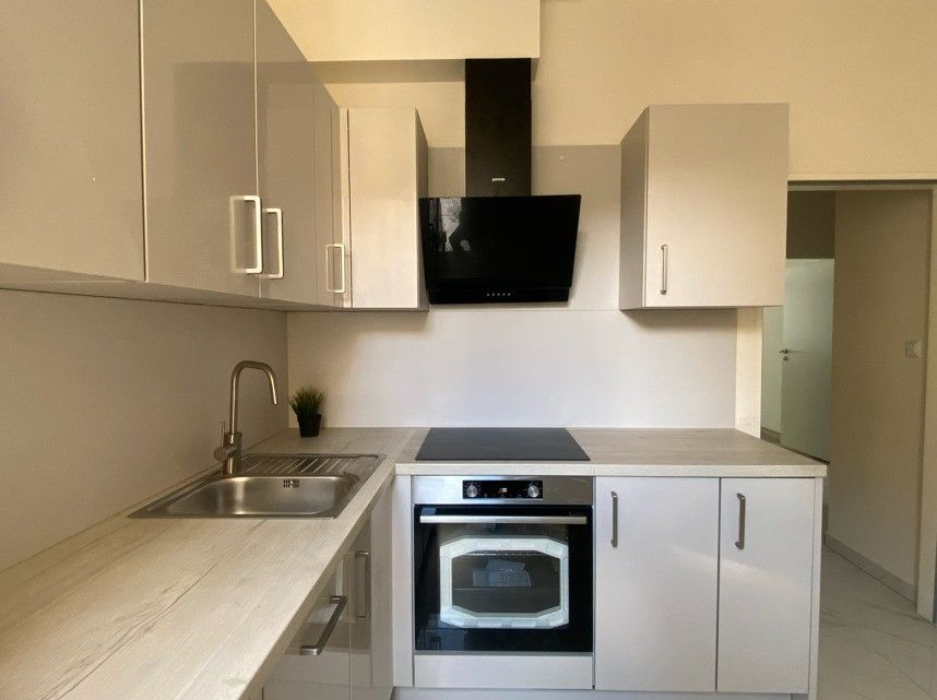 Pronájem byt 2+1 - Koptova, Karlovy Vary, 74 m²