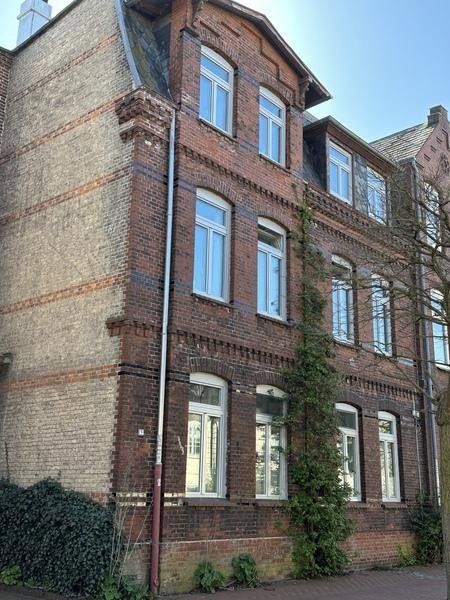 Rodinné domy, Kieler Straße 83, , Šlesvicko-Holštýnsko, 267 m² - 1