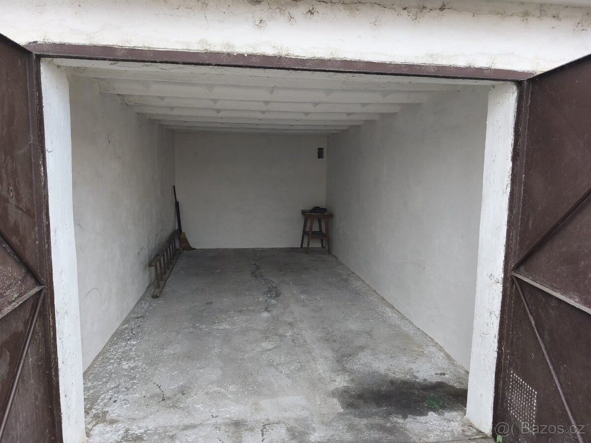 Pronájem garáž - Přelouč, 535 01