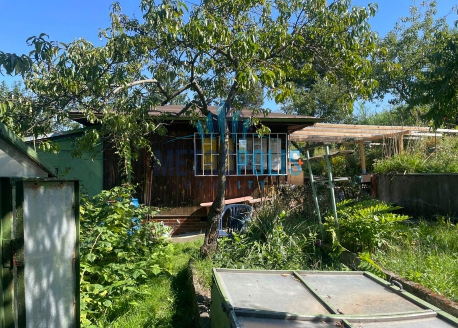 Prodej chata - Pod šancemi, Praha, 16 m²