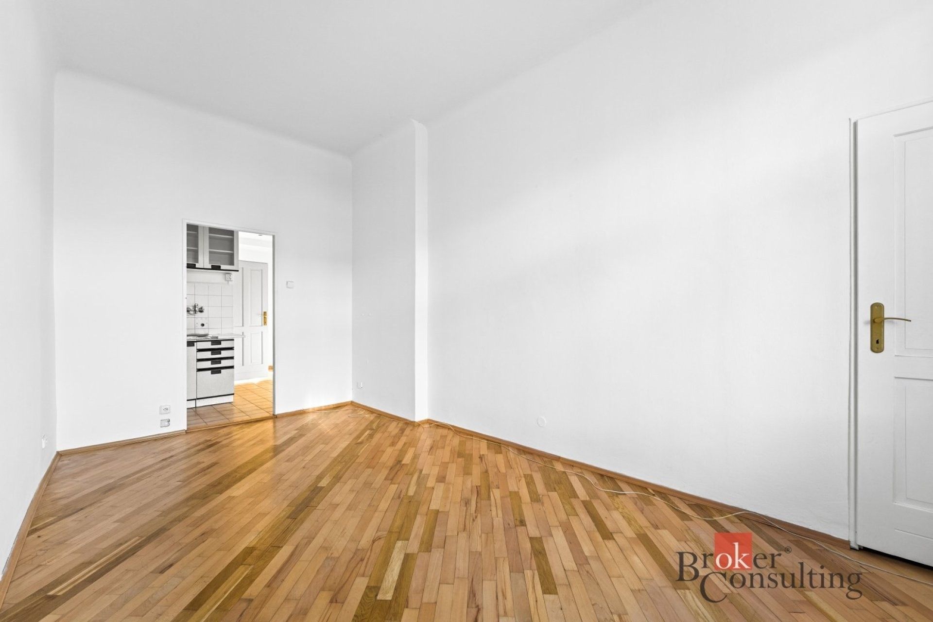2+kk, Koněvova, Praha, 55 m² - 2