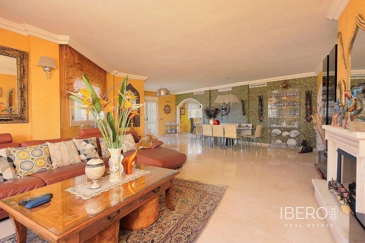 Prodej rodinný dům - Playamar, ES, 550 m² - 2