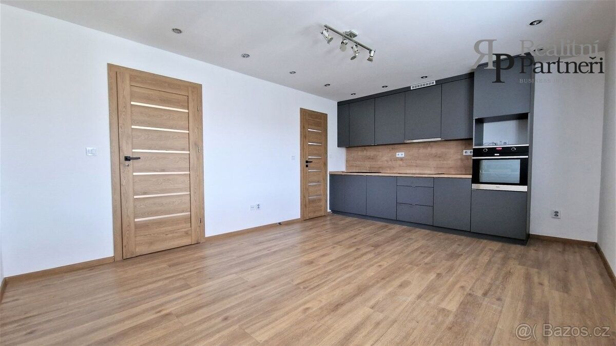 Pronájem byt - Ostrava, 712 00