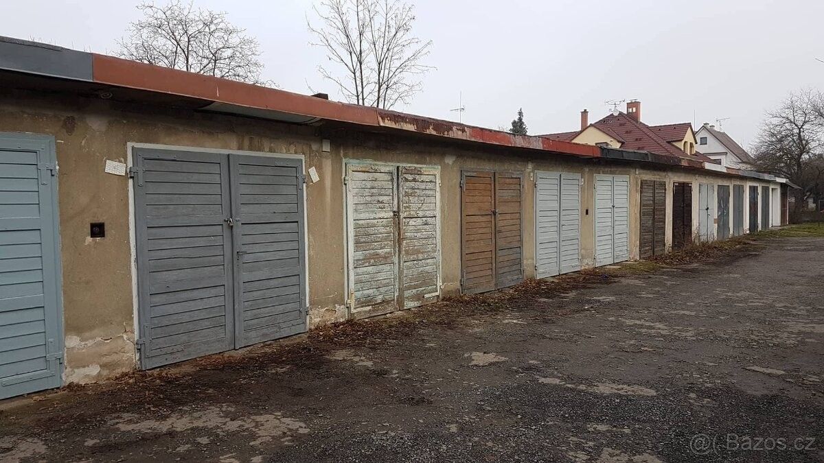Garáže, Pardubice, 530 03 - 2
