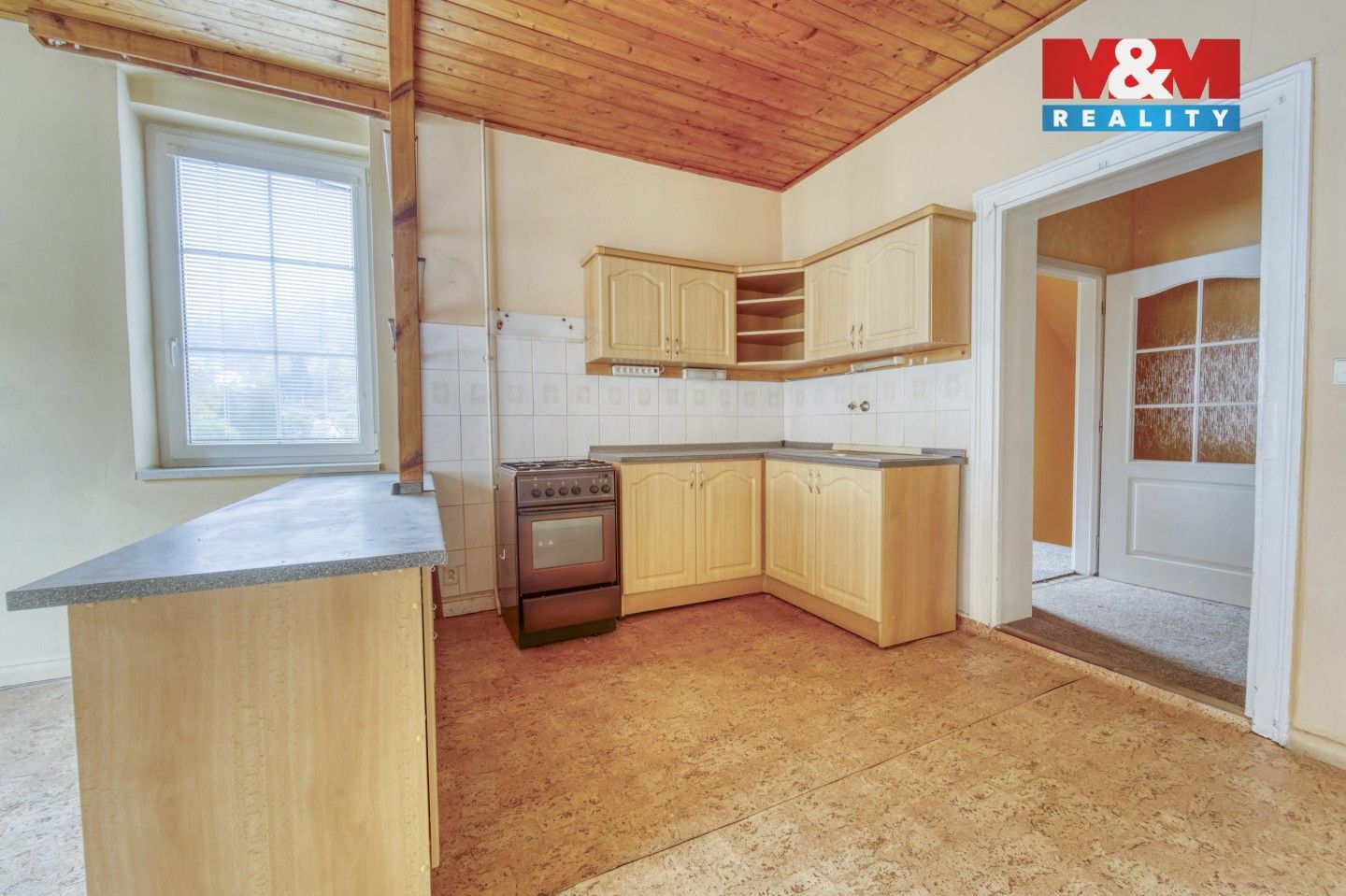 Rodinný dům · 800 m² · Hory, Oloví - 4