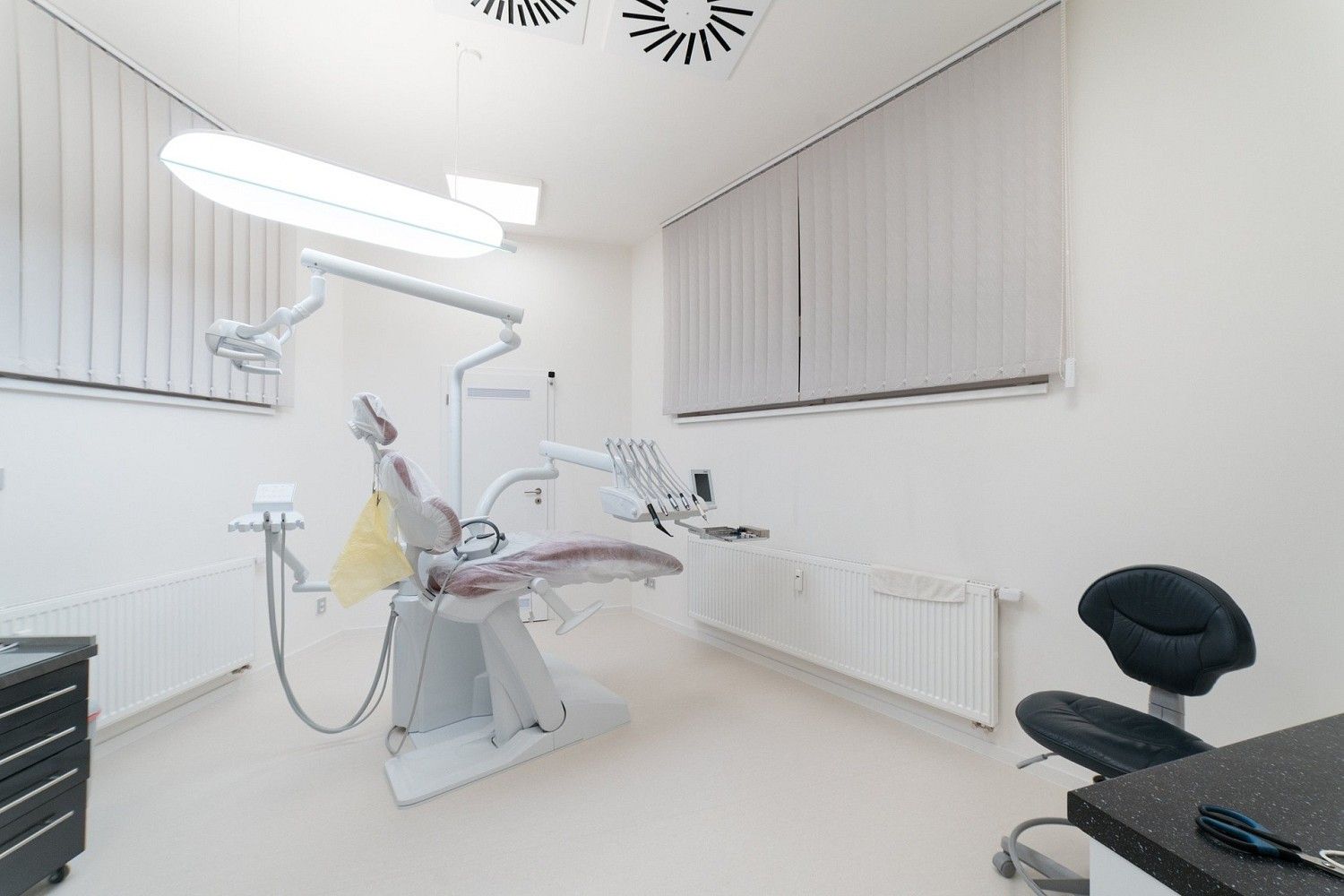 Pronájem komerční - Trnkovo náměstí, Praha 5 - Hlubočepy, 18 m² - 5