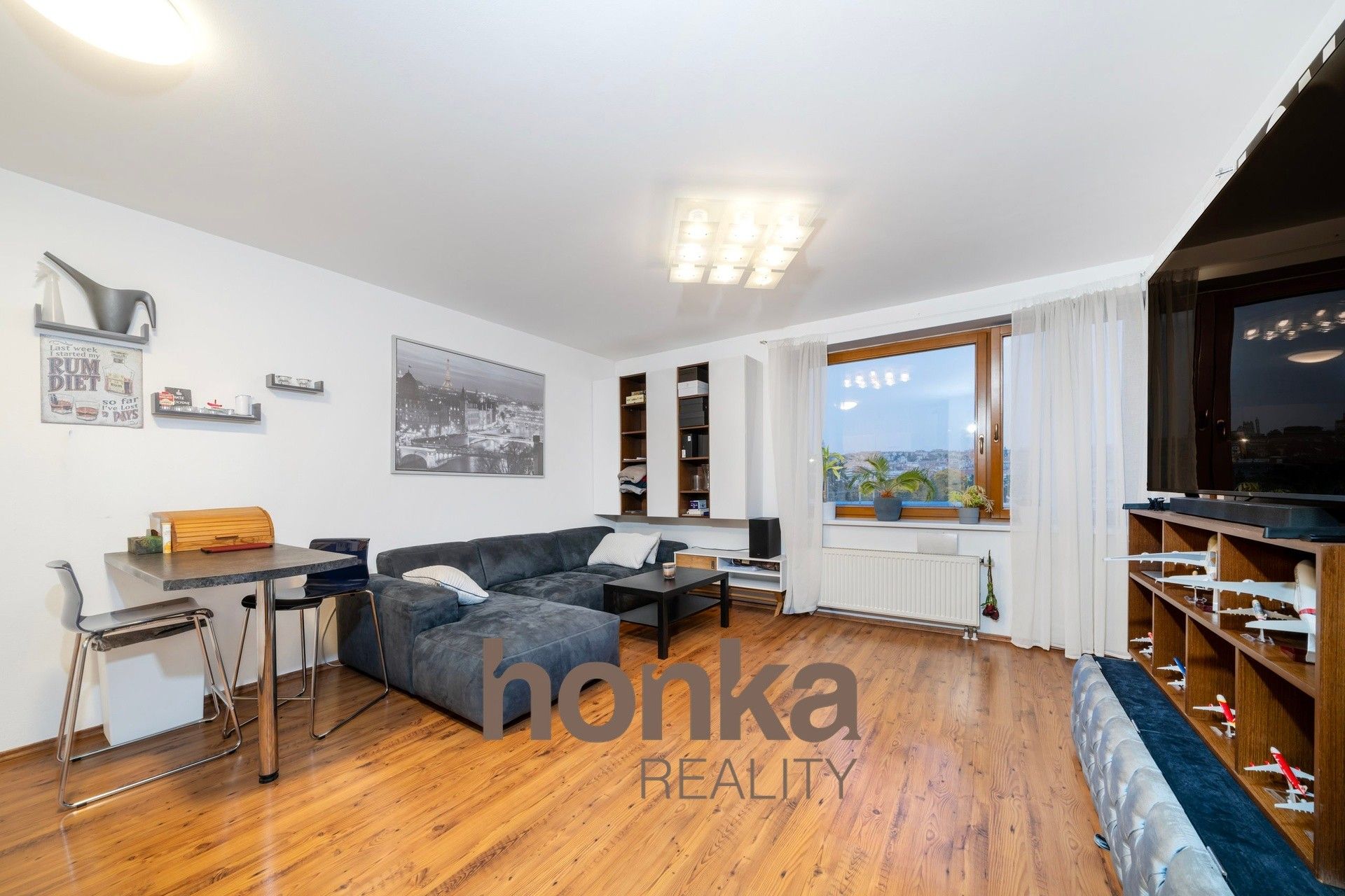 Prodej byt 2+kk - Mojmírova, Praha, 46 m²