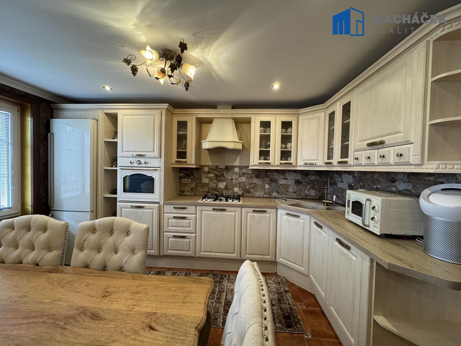 4+kk, 5. května , Teplice Sobědruhy, 100 m² - 2