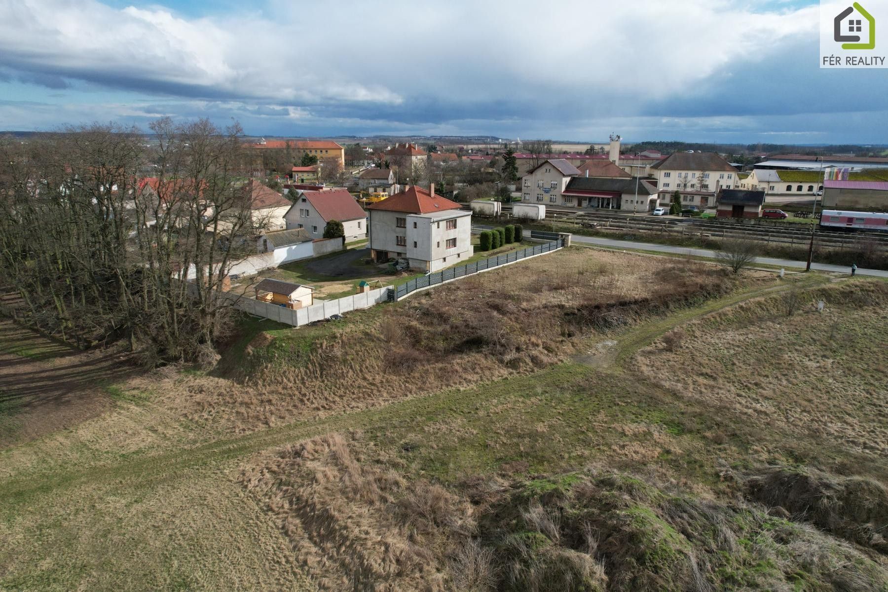 Prodej pozemek pro bydlení - Straškov-Vodochody, 1 508 m²