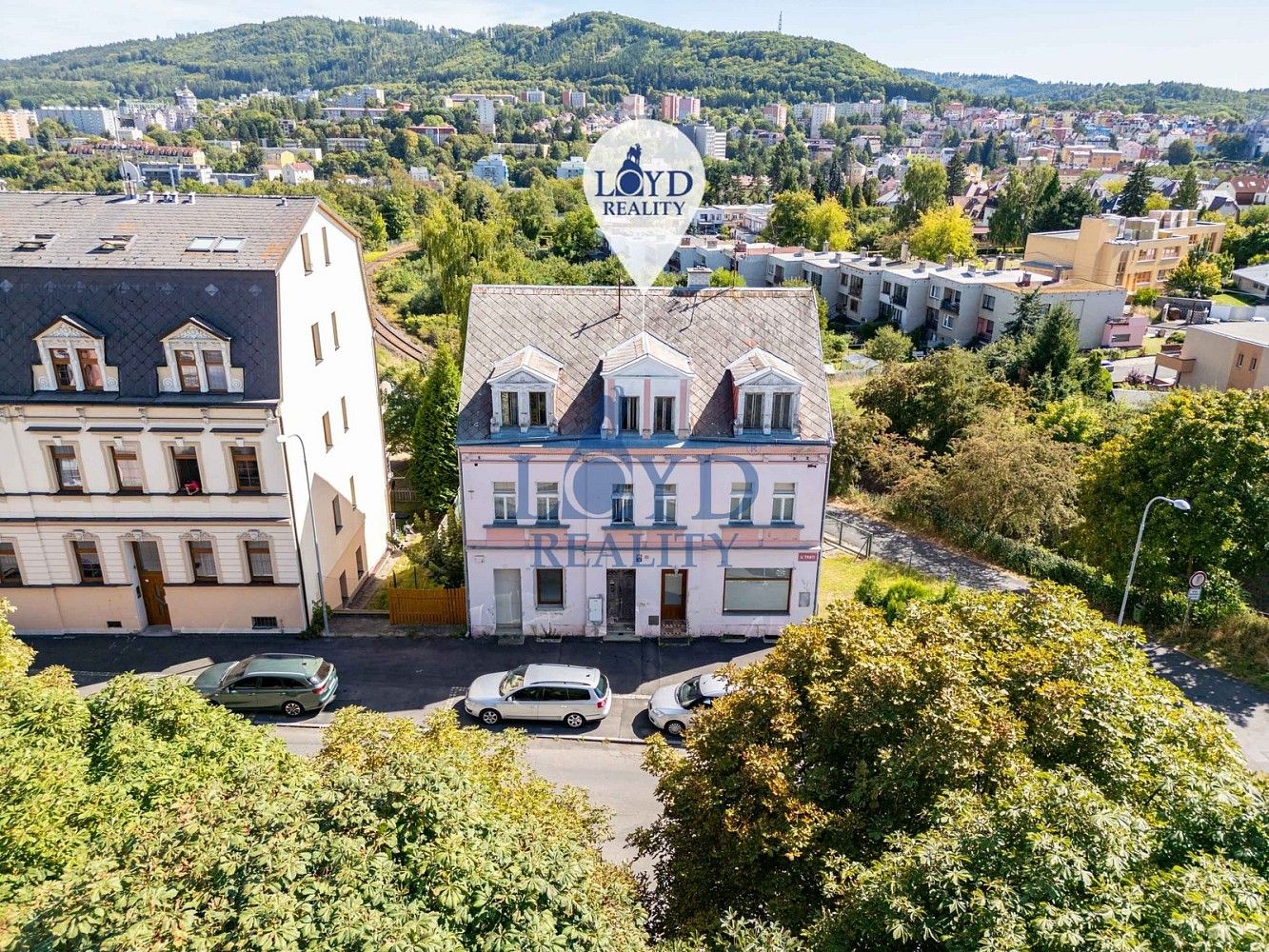 Činžovní dům, 374 m²