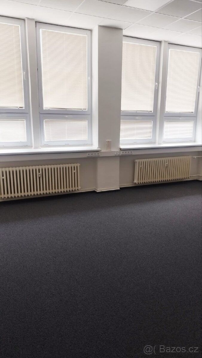Pronájem kancelář - Zlín, 763 02