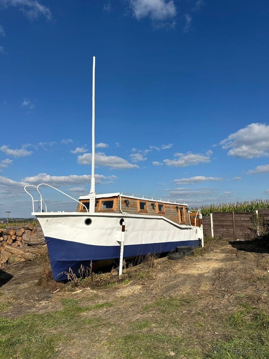 Prodej ostatní - Hustopeče u Brna, 693 01