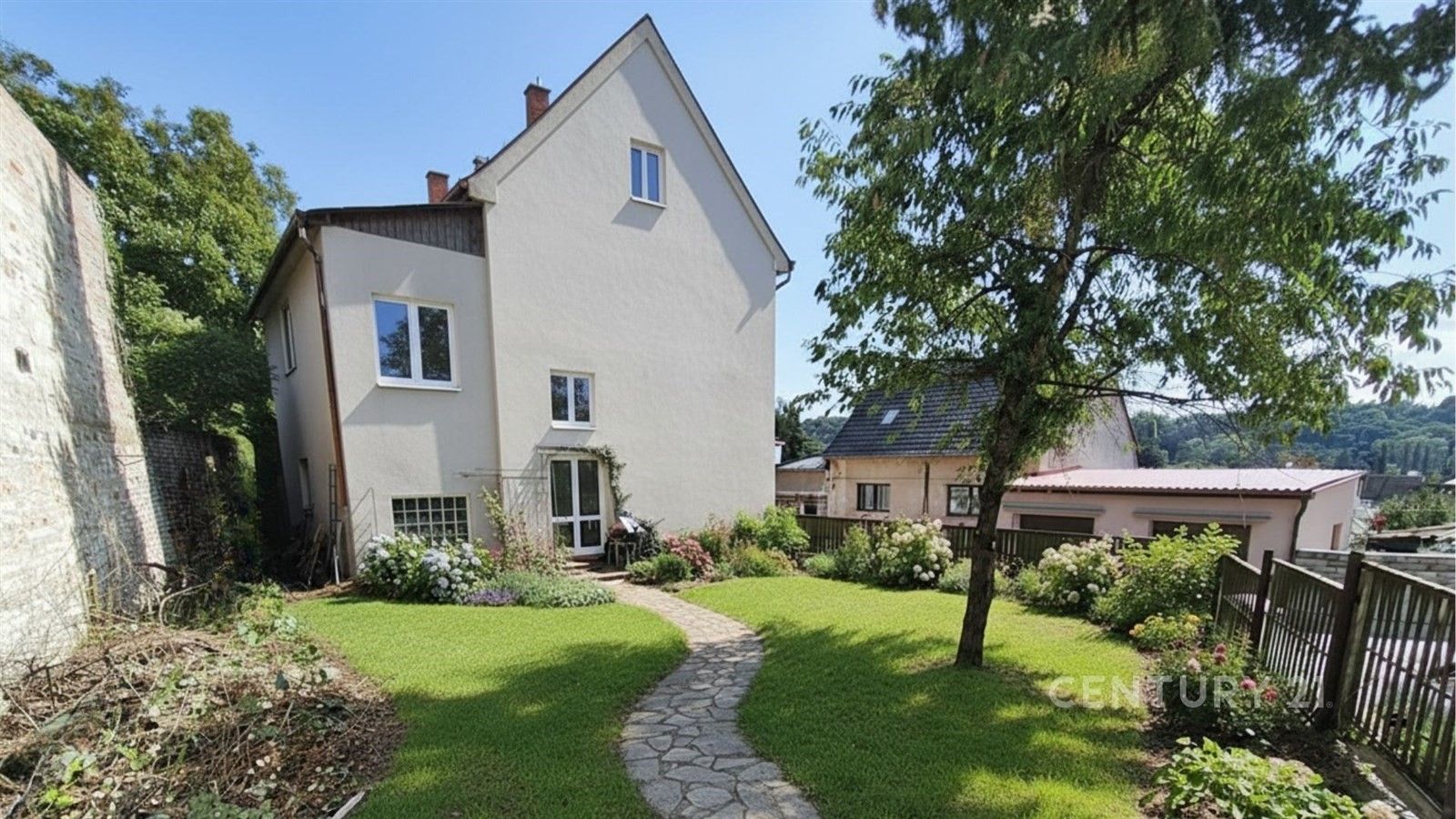 Prodej rodinný dům - Jaroslava Elznice, Kladno, 200 m²