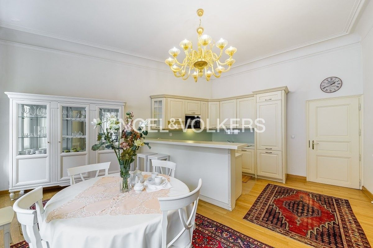 4+kk, Truhlářská 1107, Praha Nové Město, 120 m² - 2