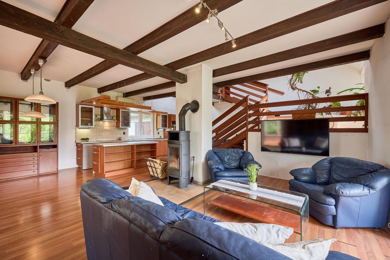 Rodinné domy, Výrava, okres Hradec Králové, Královéhradecký kraj, 280 m² - 1